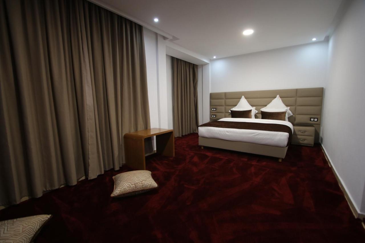 Hotel Mansour الدخلة المظهر الخارجي الصورة