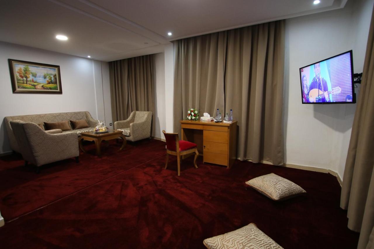 Hotel Mansour الدخلة المظهر الخارجي الصورة
