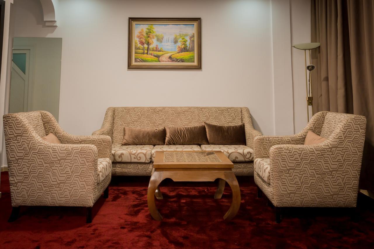Hotel Mansour الدخلة المظهر الخارجي الصورة